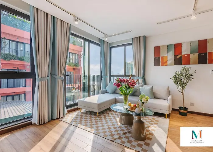 Margaery Boutique Apartment & Skyon9 Rooftop Bar Hà Nội